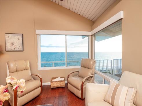 215  Camino San Clemente  , San Clemente, CA