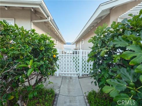 215  Camino San Clemente  , San Clemente, CA