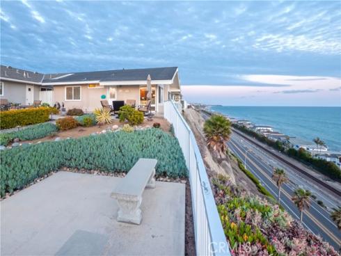 215  Camino San Clemente  , San Clemente, CA