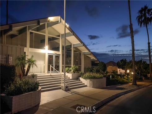 215  Camino San Clemente  , San Clemente, CA