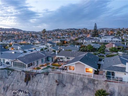215  Camino San Clemente  , San Clemente, CA