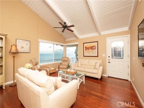 215  Camino San Clemente  , San Clemente, CA