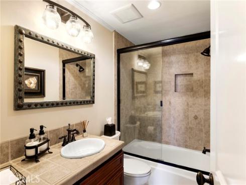 327 Calle Felicidad , San Clemente, CA