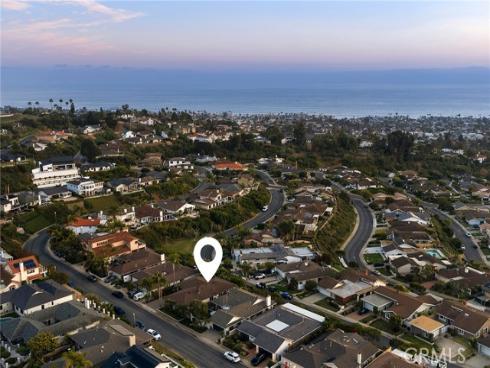 327 Calle Felicidad , San Clemente, CA