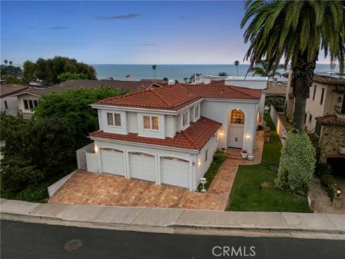4026 Calle Lisa