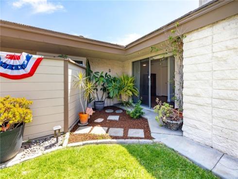 27121  Calle Caballero  B , San Juan Capistrano, CA