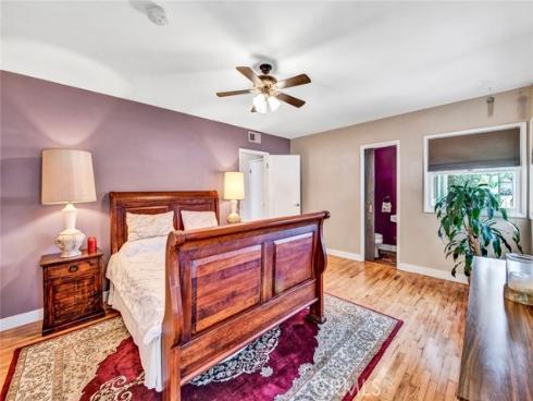 1135 W 10th Street, Santa Ana, CA