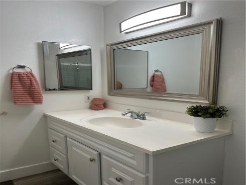 2516 N Tustin  A  Avenue, Santa Ana, CA