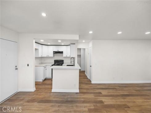600 W 3rd  B205  Street, Santa Ana, CA