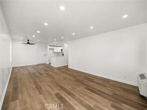 600 W 3rd  B205  Street, Santa Ana, CA