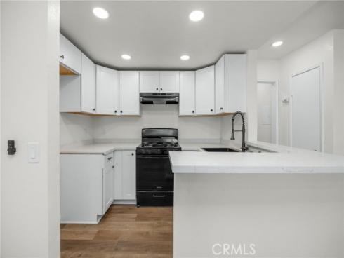 600 W 3rd  B205  Street, Santa Ana, CA