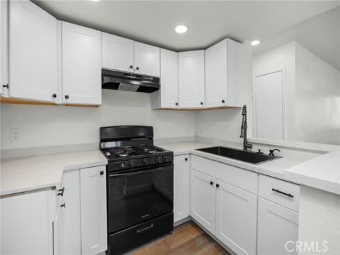 600 W 3rd  B205  Street, Santa Ana, CA