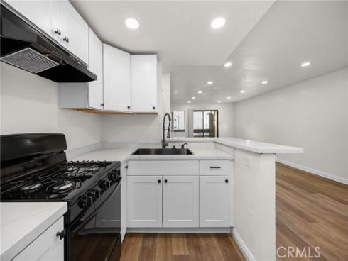 600 W 3rd  B205  Street, Santa Ana, CA