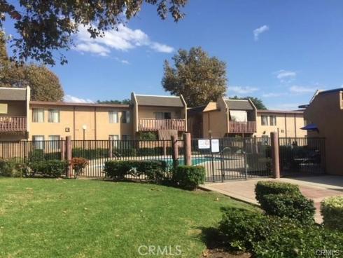 801 S Lyon H-3 Street, Santa Ana, CA