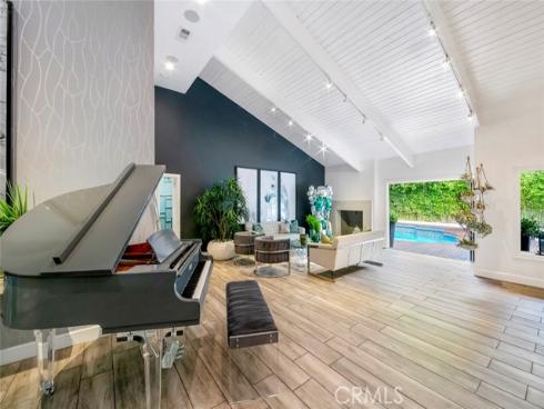 13692 Jenet , Santa Ana, CA