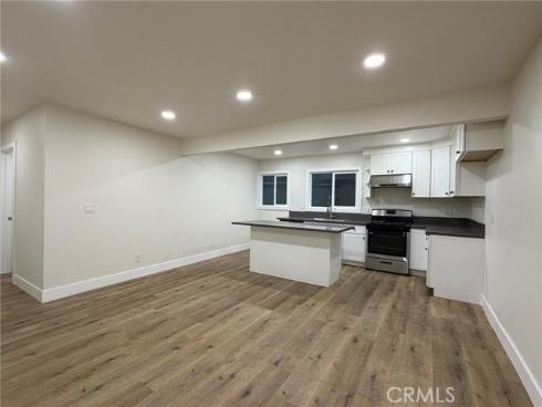 4721 W Oakfield , Santa Ana, CA