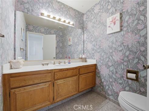 18831  Winnwood   Lane, Santa Ana, CA