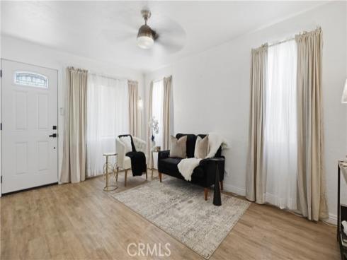 215 N Mcclay  , Santa Ana, CA