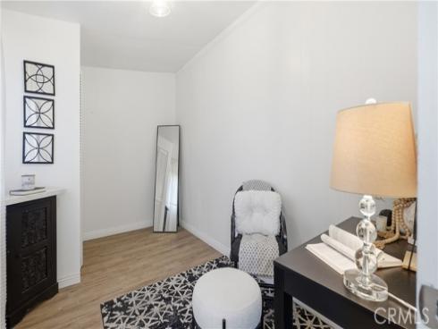 215 N Mcclay  , Santa Ana, CA