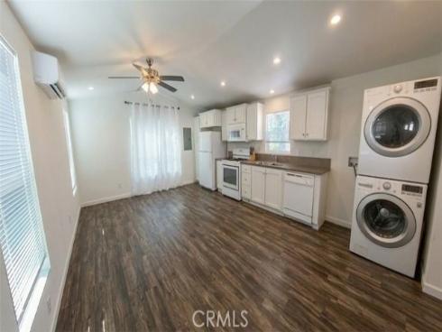 2767 W 1st 12 , Santa Ana, CA