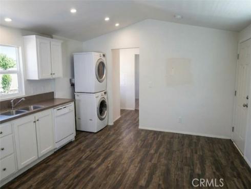 2767 W 1st 12 , Santa Ana, CA