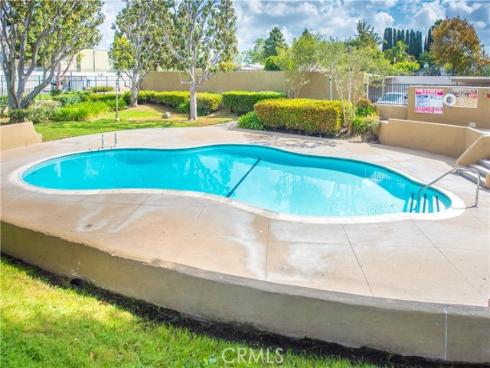 1001 W Stevens 157 Avenue, Santa Ana, CA