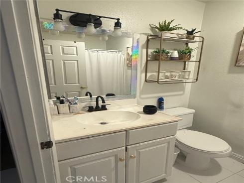 450 E 4th  103 , Santa Ana, CA