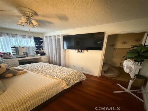 450 E 4th  103 , Santa Ana, CA