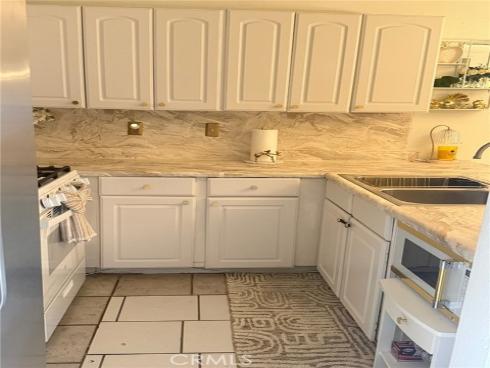 450 E 4th  103 , Santa Ana, CA