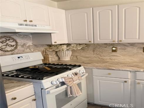 450 E 4th  103 , Santa Ana, CA