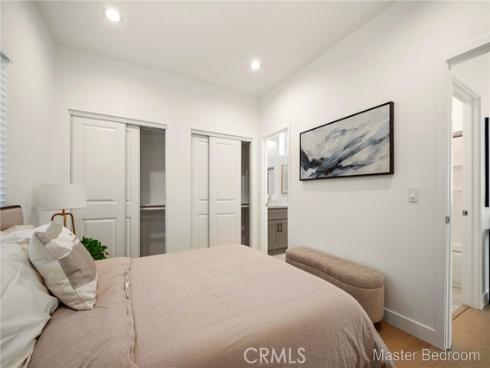 1411 W 7th Street, Santa Ana, CA