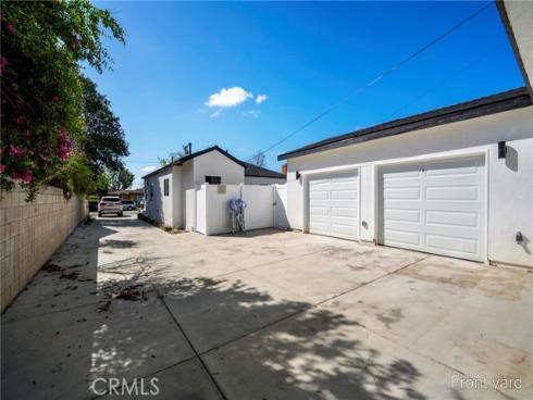 1411 W 7th Street, Santa Ana, CA