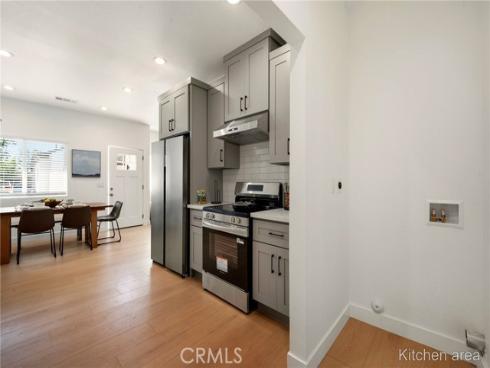 1411 W 7th Street, Santa Ana, CA