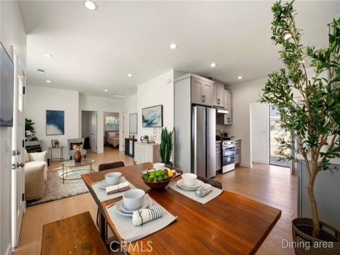 1411 W 7th Street, Santa Ana, CA