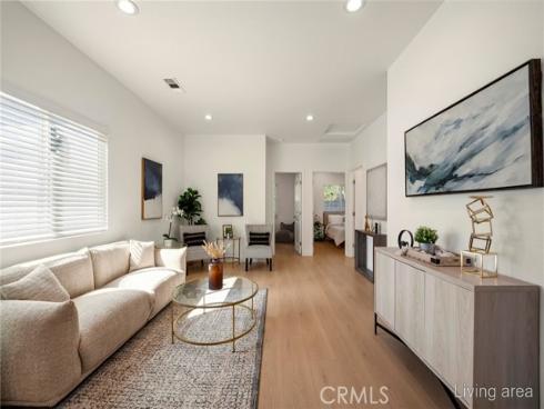 1411 W 7th Street, Santa Ana, CA