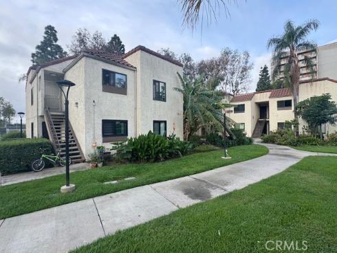721 W 1st  , Santa Ana, CA