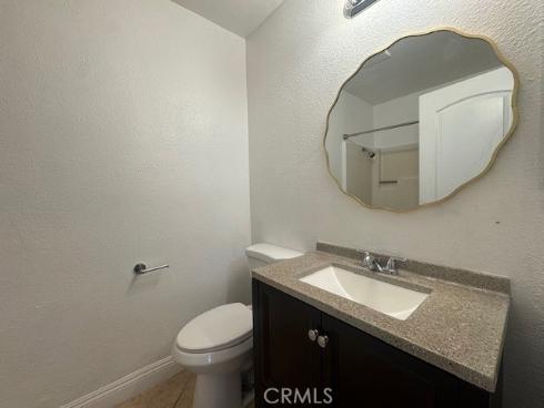 721 W 1st  , Santa Ana, CA