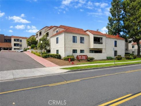 700 W 3rd  A104  Street, Santa Ana, CA