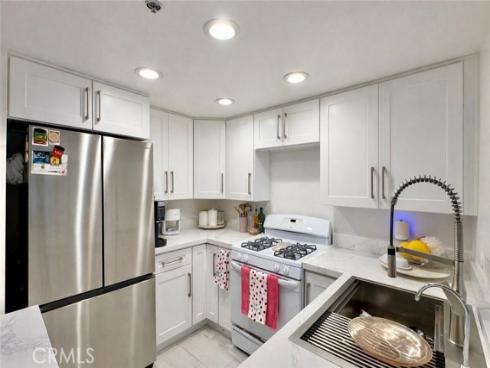 700 W 3rd  A104  Street, Santa Ana, CA