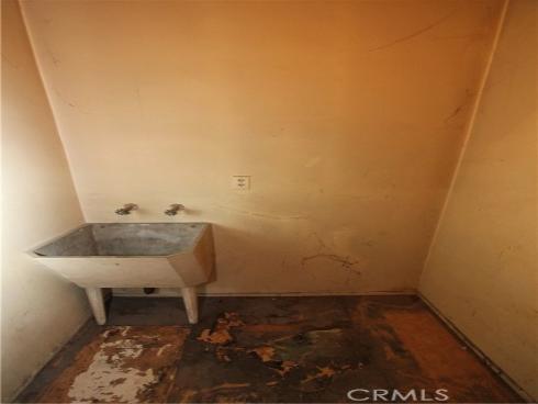 538  Wood  , Santa Ana, CA
