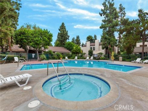 1330 Cabrillo Park F , Santa Ana, CA
