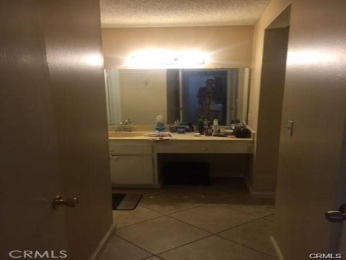 801 S Lyon  A111 , Santa Ana, CA
