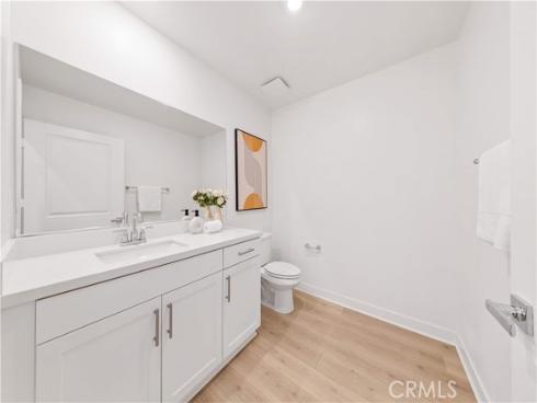 1816 E 1st  440 , Santa Ana, CA