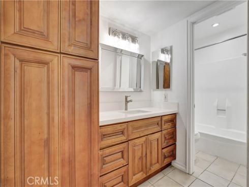 2815 S Fairview St, #g  , Santa Ana, CA