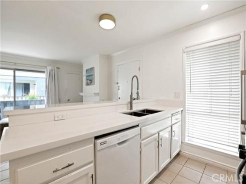 2815 S Fairview St, #g  , Santa Ana, CA
