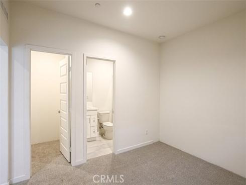 919 E 2nd , Santa Ana, CA