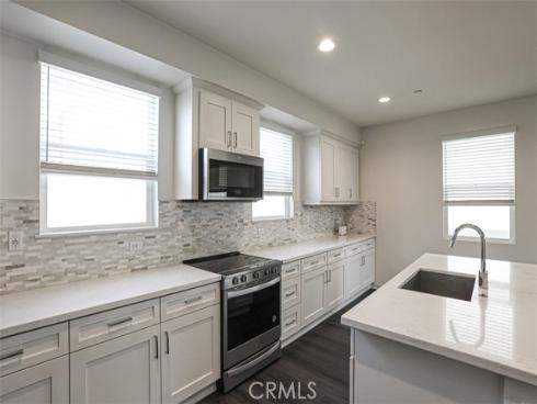 919 E 2nd , Santa Ana, CA