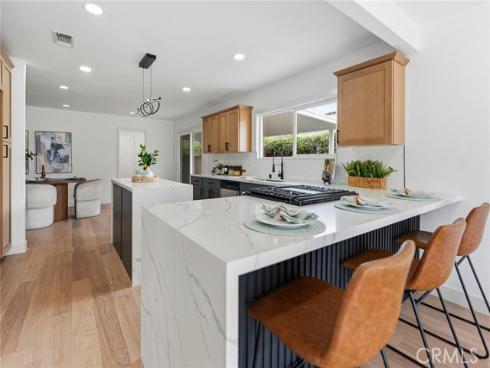 521 W Memory , Santa Ana, CA
