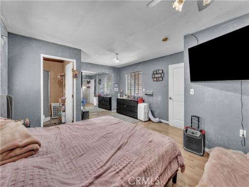 1208 E 3rd , Santa Ana, CA