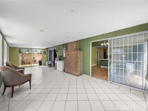 1130 E 21st  , Santa Ana, CA